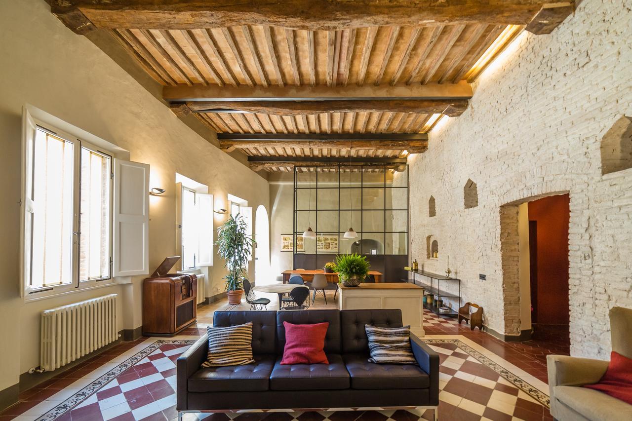 Casatorre Dei Leoni Dimora Storica Bed & Breakfast Siena Dış mekan fotoğraf